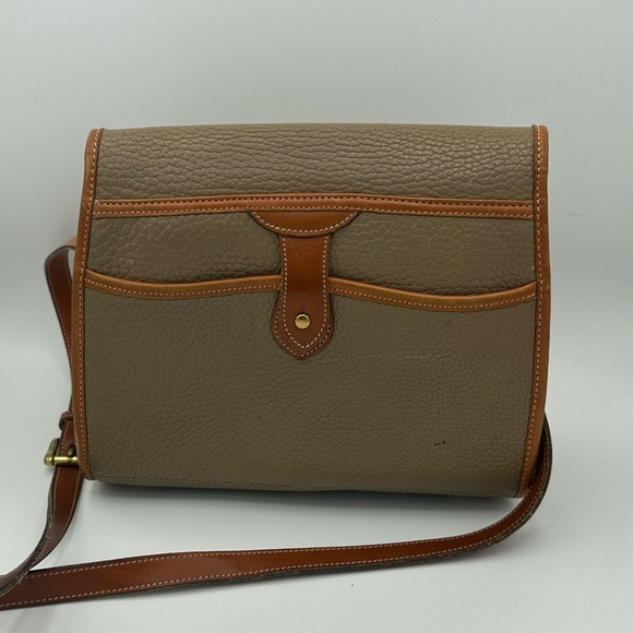 Dooney & Bourke Handbag Saddlebag Taupe Leather Cognac Trim All Weather Classic - Picture 2 of 4